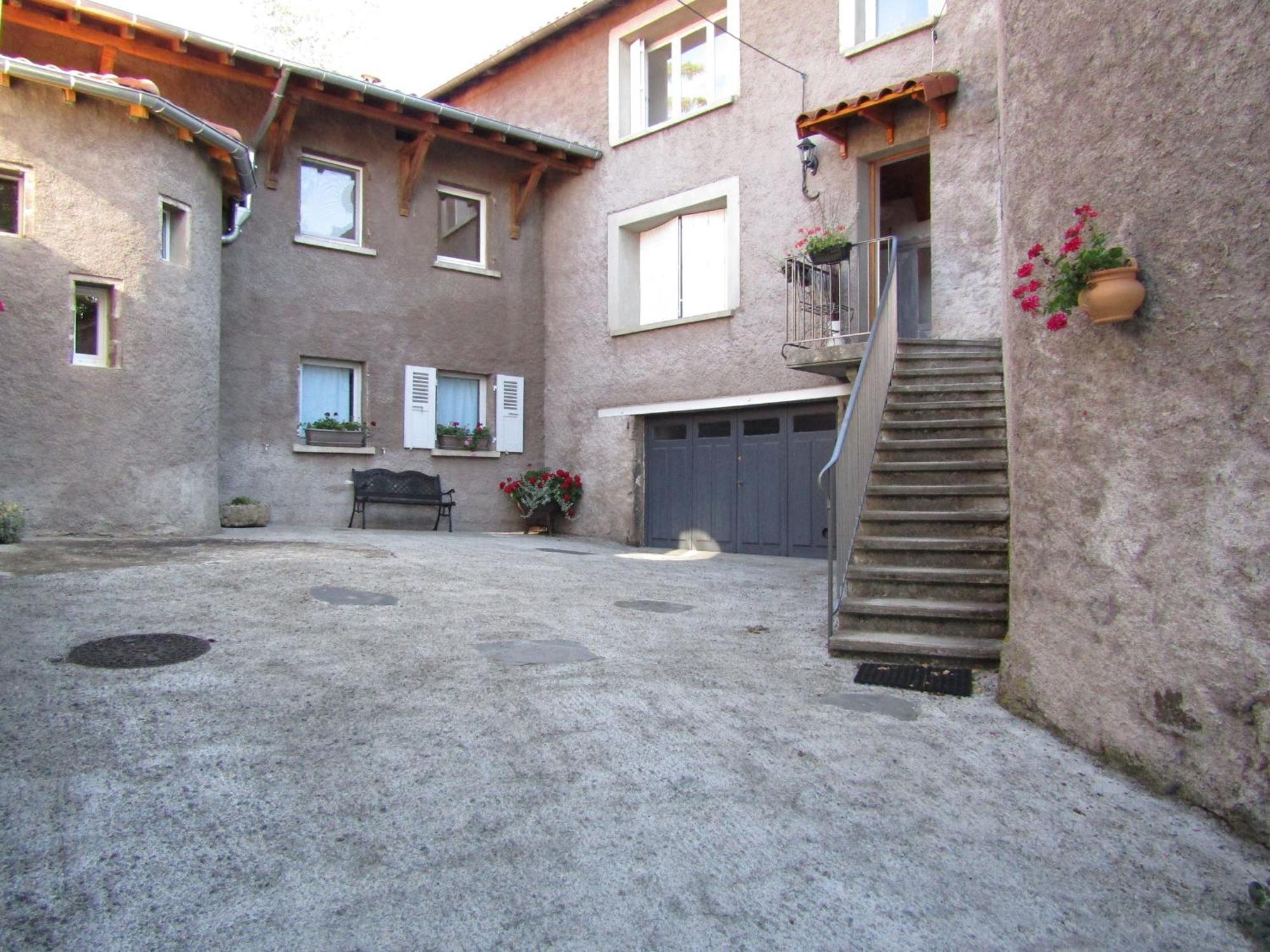 Grande Maison Au Coeur D'Un Village Historique Avec Terrasse Et Wifi Inclus - Fr-1-582-308 Saint-Vidal Zewnętrze zdjęcie